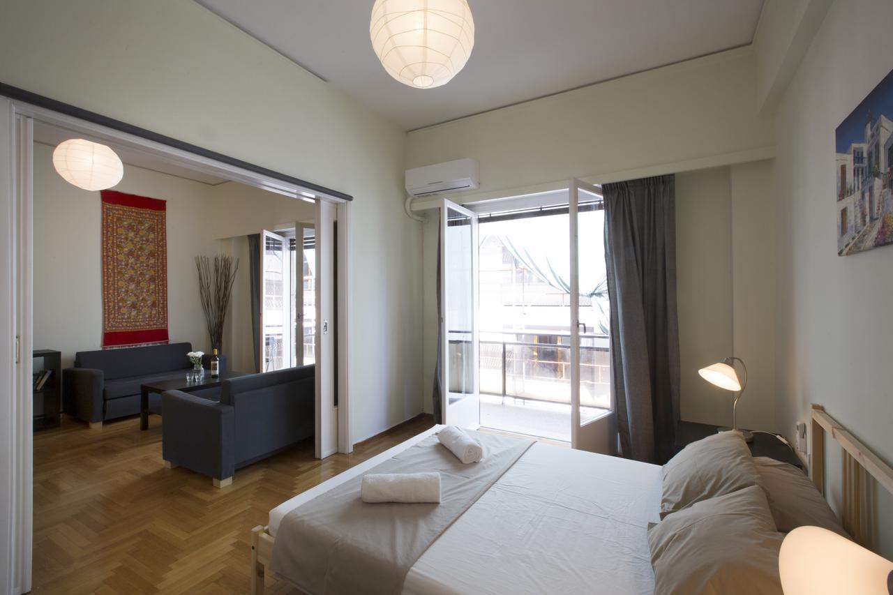 Апартаменты Athenian Cool In The Middle Of Everything! Экстерьер фото