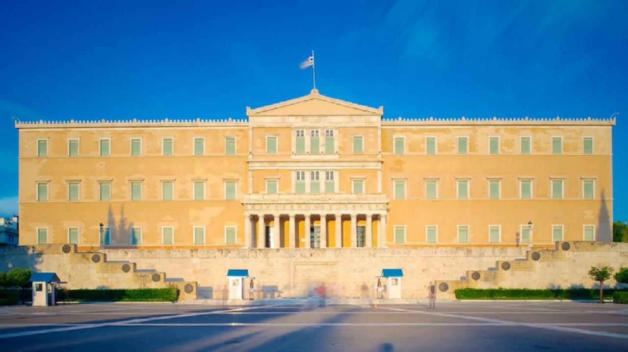 Апартаменты Athenian Cool In The Middle Of Everything! Экстерьер фото
